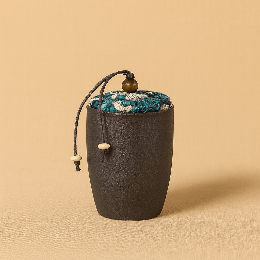 Théièrea | Boîte à thé étanche wabi sabi 170ml avec couvercle tissu 2